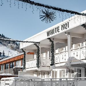 White 1921 Courchevel